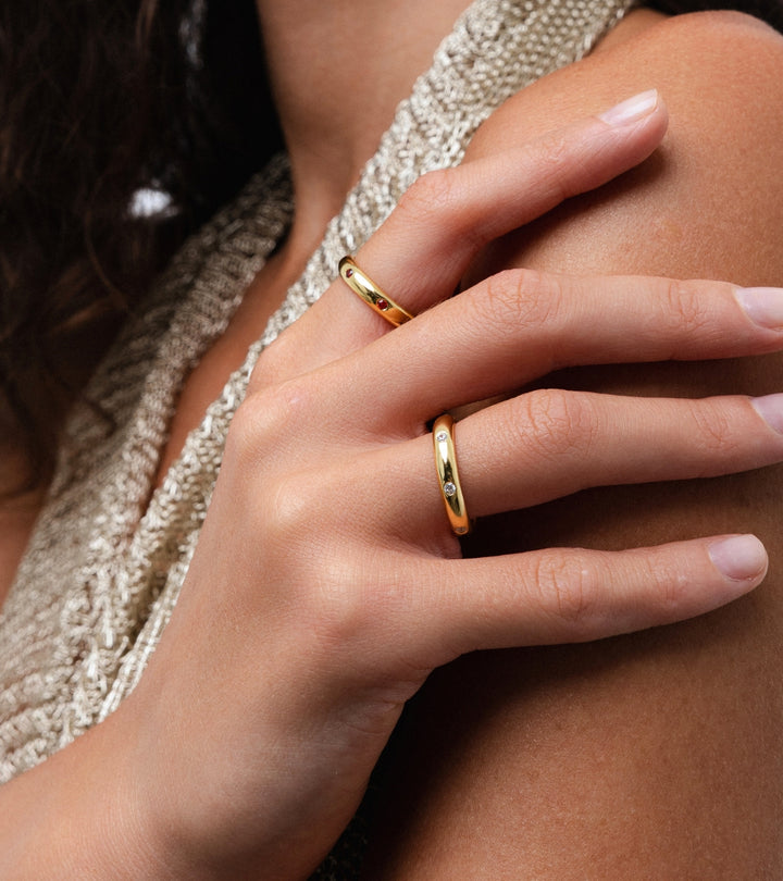 Subtle Spark (White)